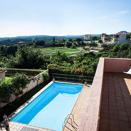 Villa Eleni *